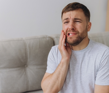 Man experiencing toothache